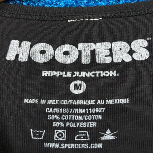 Hooters Honky Tonk World Tour crop top size medium - Picture 4 of 4